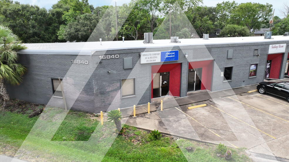 16840 Clay Rd, Houston, TX for lease - Building Photo - Image 1 of 10