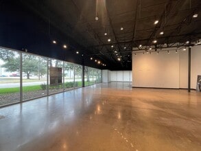 4887 Alpha Rd, Farmers Branch, TX for lease Interior Photo- Image 2 of 12