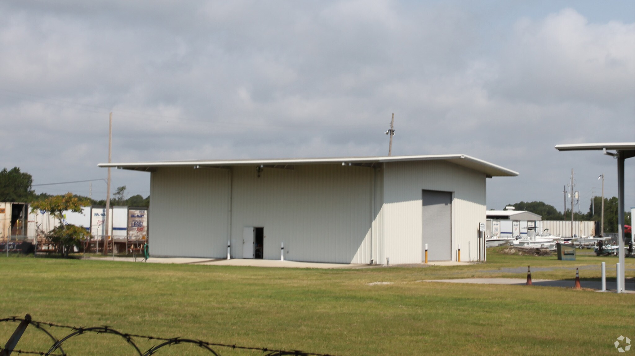 6286 Philips Hwy, Jacksonville, FL for sale Primary Photo- Image 1 of 3