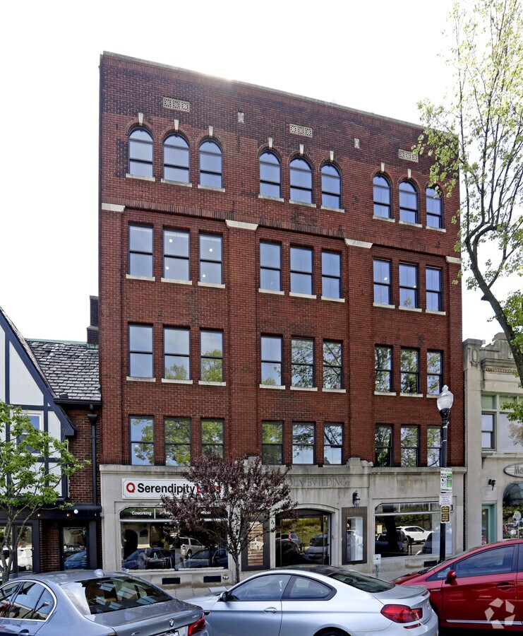 45 N Broad St, Ridgewood, NJ 07450