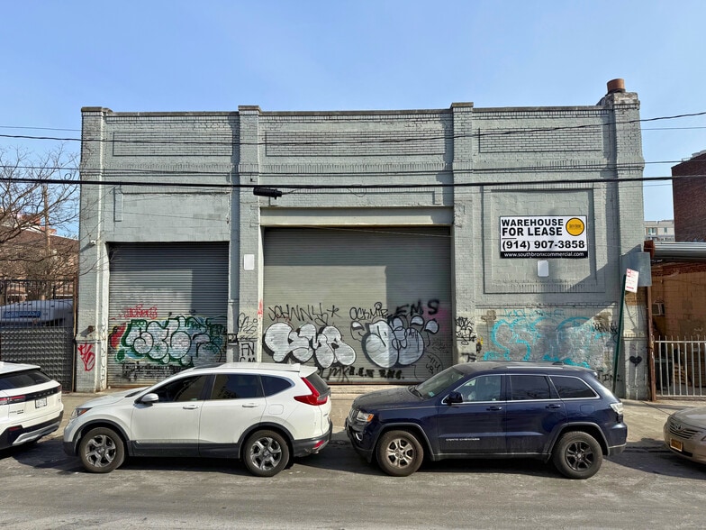 830 Union Ave, Bronx, NY for lease - Primary Photo - Image 1 of 3