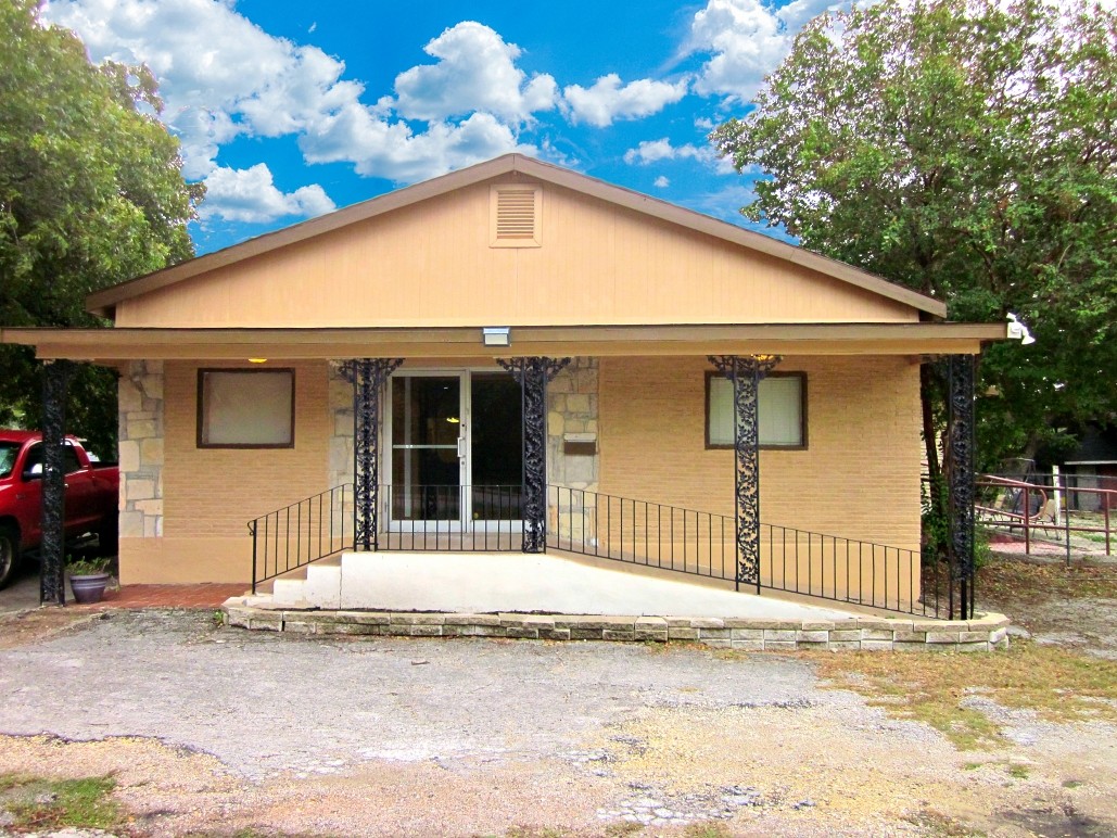 1136 W Woodlawn Ave, San Antonio, TX for sale Building Photo- Image 1 of 1