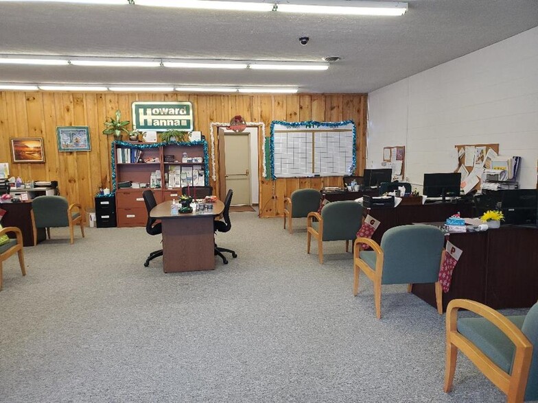 336 Route 6 W, Coudersport, PA for sale - Interior Photo - Image 3 of 29