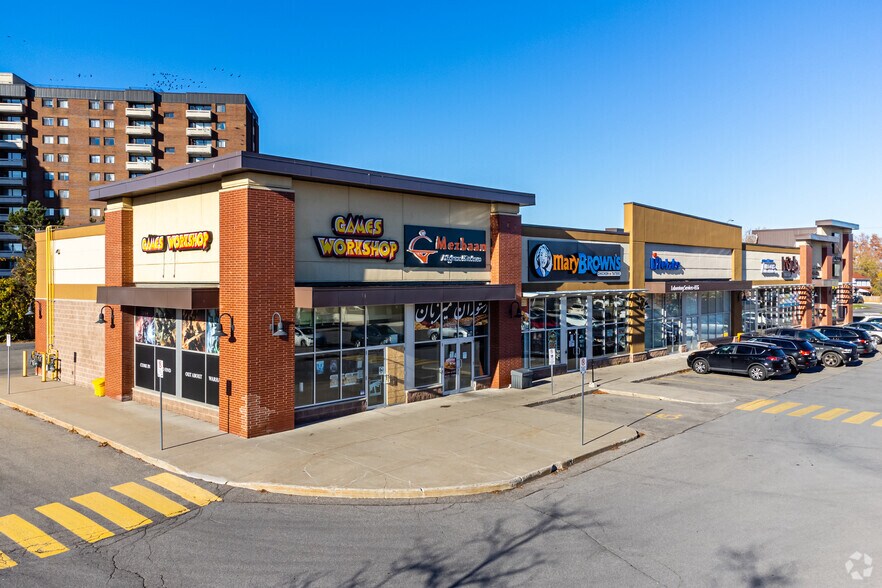 3098 Carling Ave, Ottawa, ON K2B 7K2