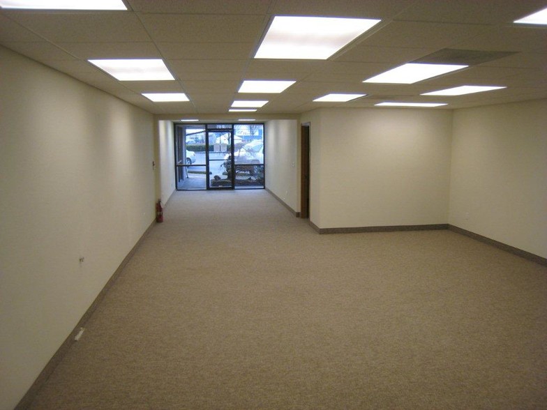 15800 SE Piazza Ave, Clackamas, OR for lease - Building Photo - Image 2 of 13