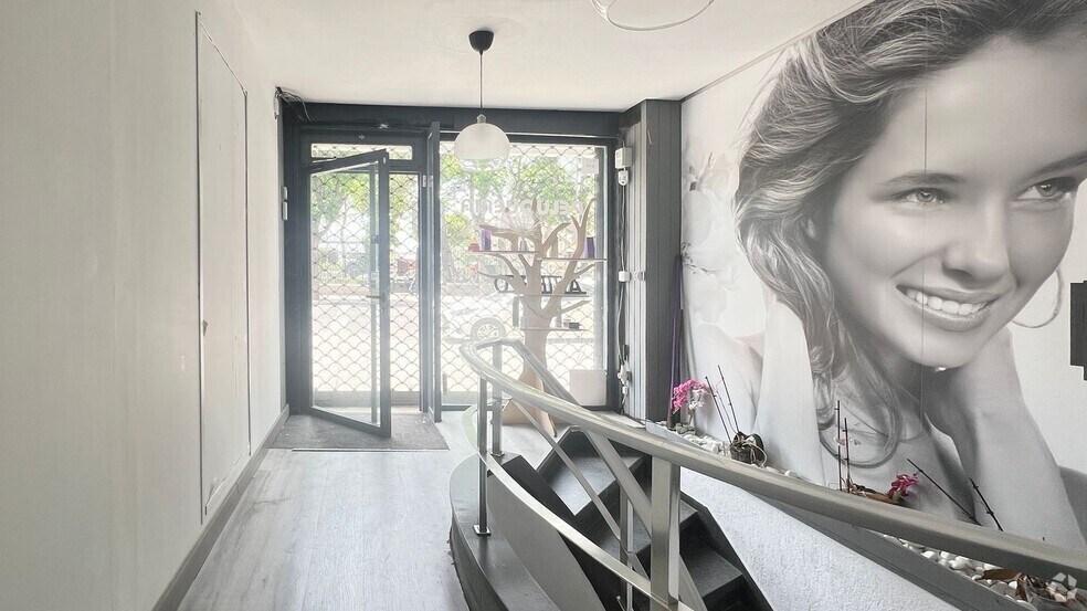 Retail in Madrid, Madrid for lease - Interior Photo - Image 1 of 1