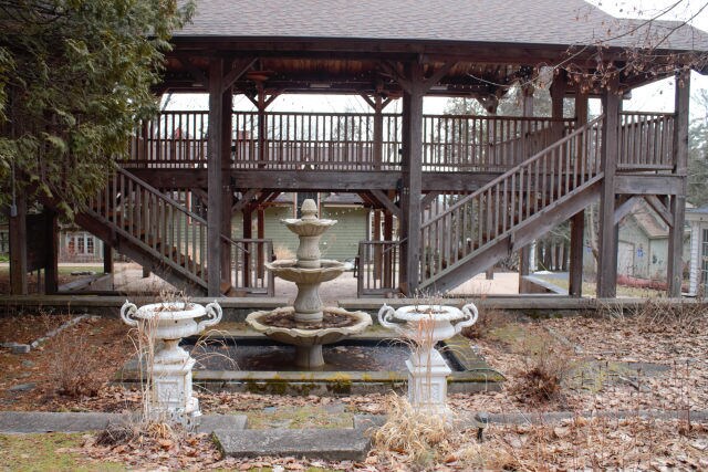 3841 Lake Shore Dr, Diamond Point, NY for sale - Building Photo - Image 1 of 1