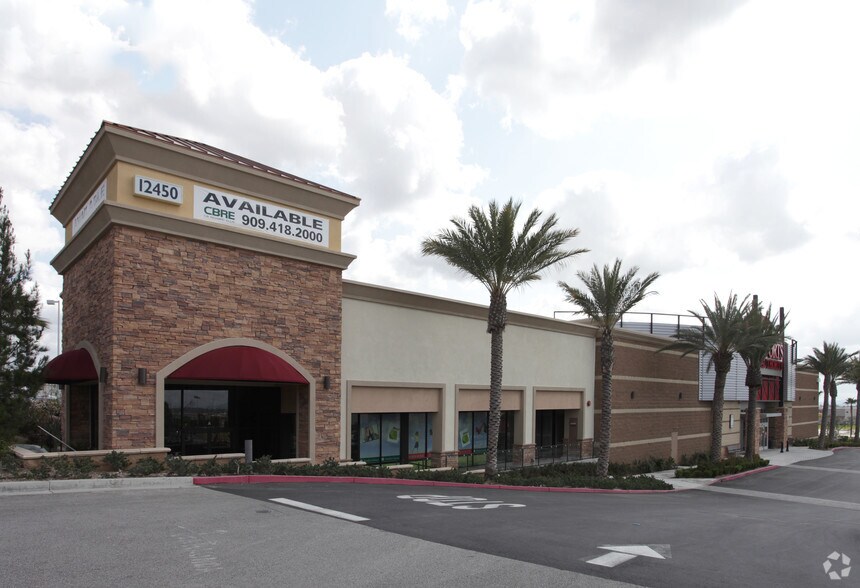 12550 Day St Moreno Valley Ca 92553 Loopnet Com