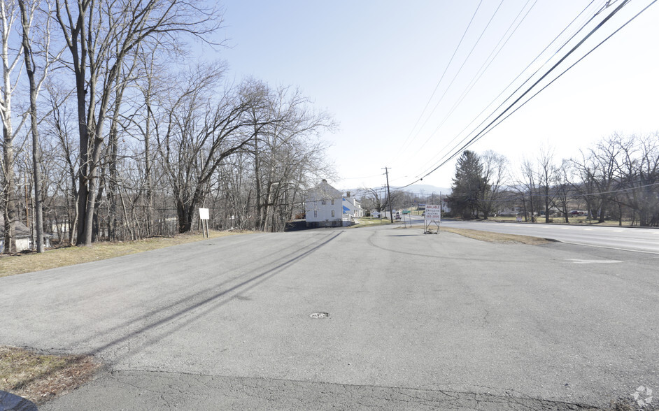 34 Route 17k, Newburgh, NY for sale - Primary Photo - Image 1 of 1