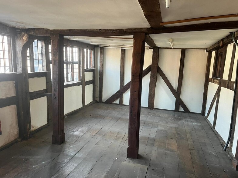 40 The Borough, Farnham for sale - Interior Photo - Image 3 of 5