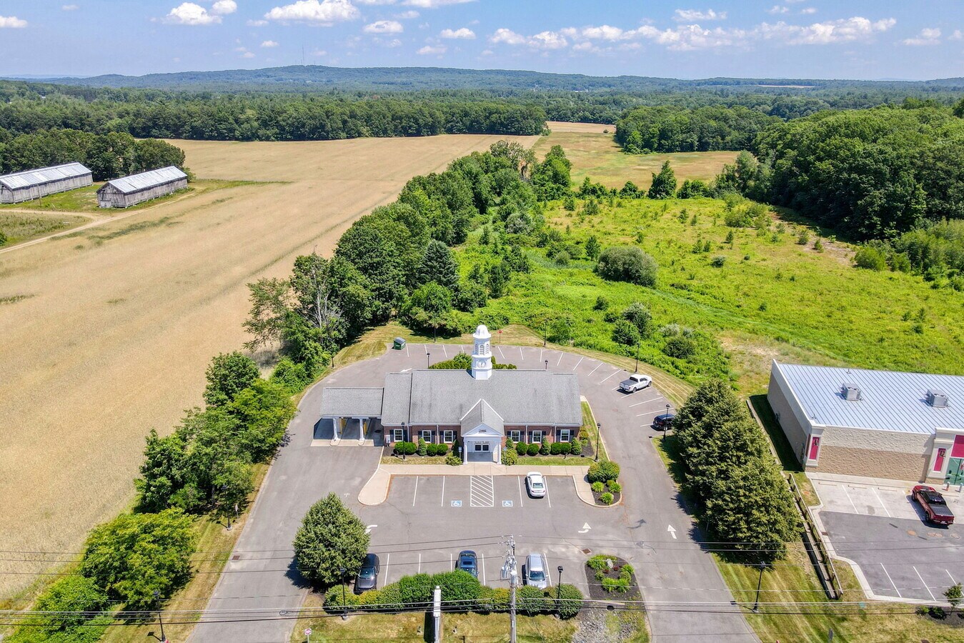 664 College Hwy, Southwick, MA 01077