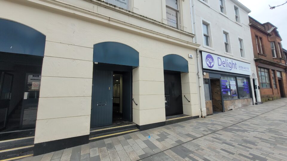 151 High St, Irvine for sale Primary Photo- Image 1 of 10