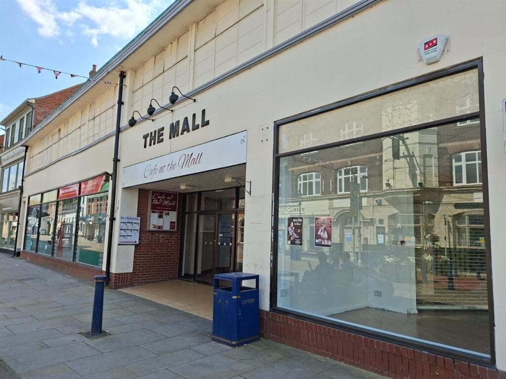 53 Nottingham St, Melton Mowbray for lease Building Photo- Image 1 of 4