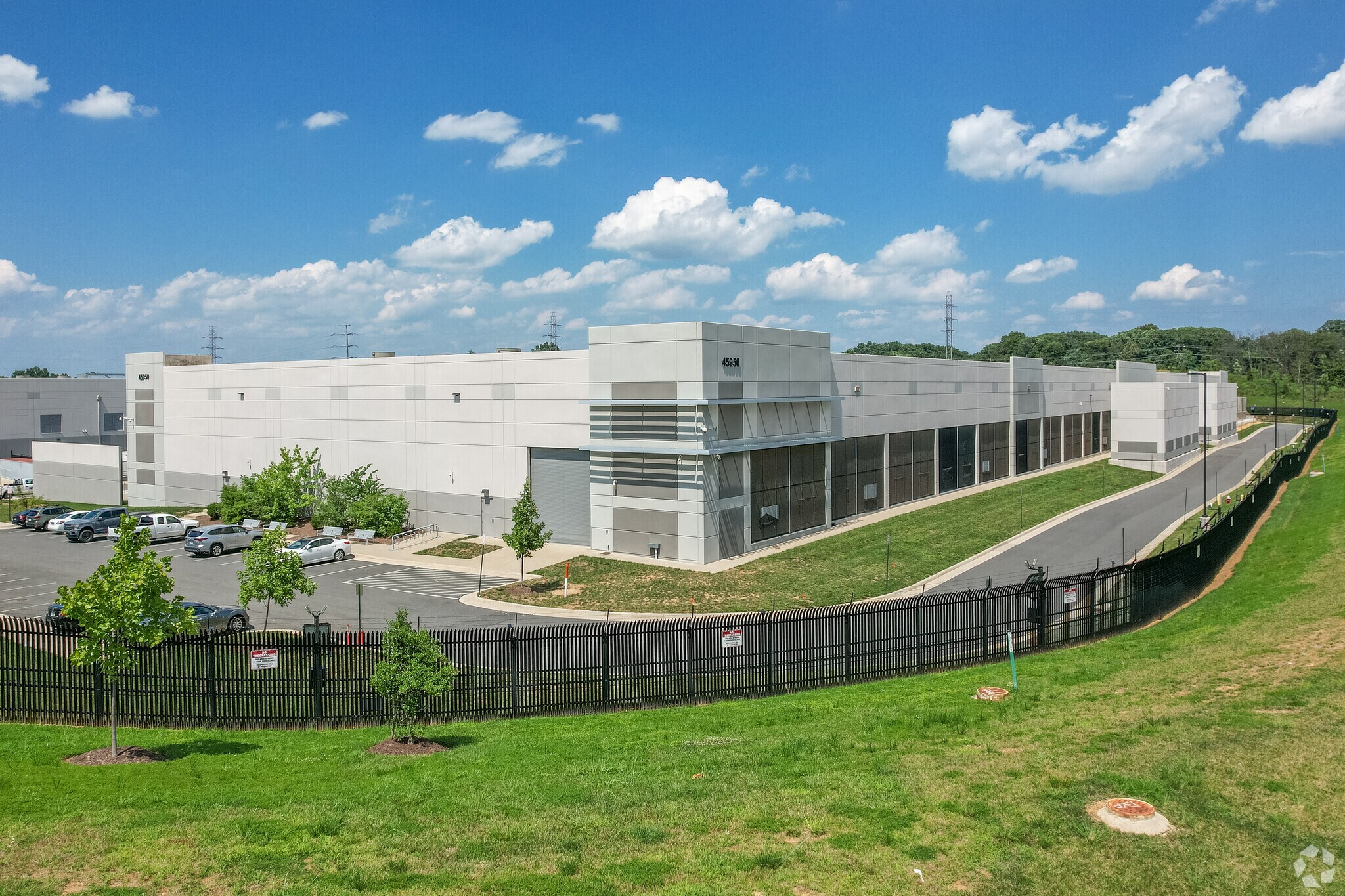 45950 Pathfinder Plz, Sterling, VA for sale Primary Photo- Image 1 of 1