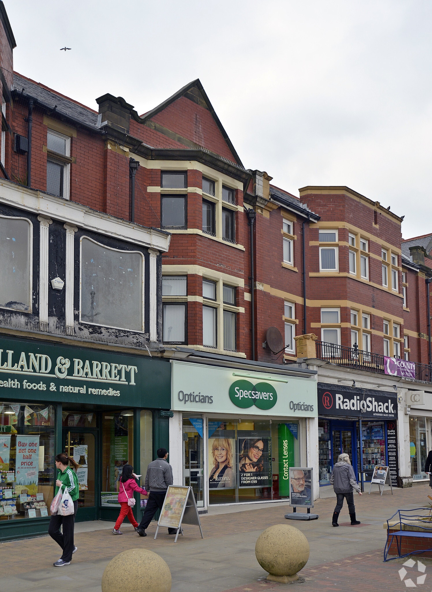 49-51 St. Annes Rd W, Lytham St Annes for sale Primary Photo- Image 1 of 1