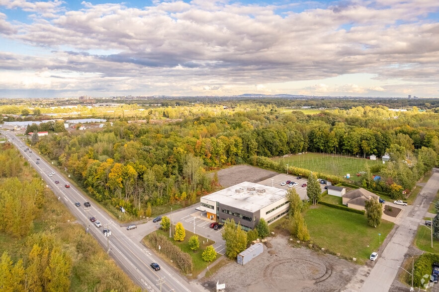 4272 Boul Dagenais O, Laval, QC for lease - Aerial - Image 2 of 8