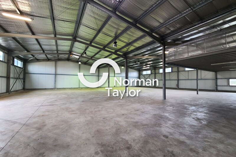 Flex in Sète for lease Interior Photo- Image 1 of 9