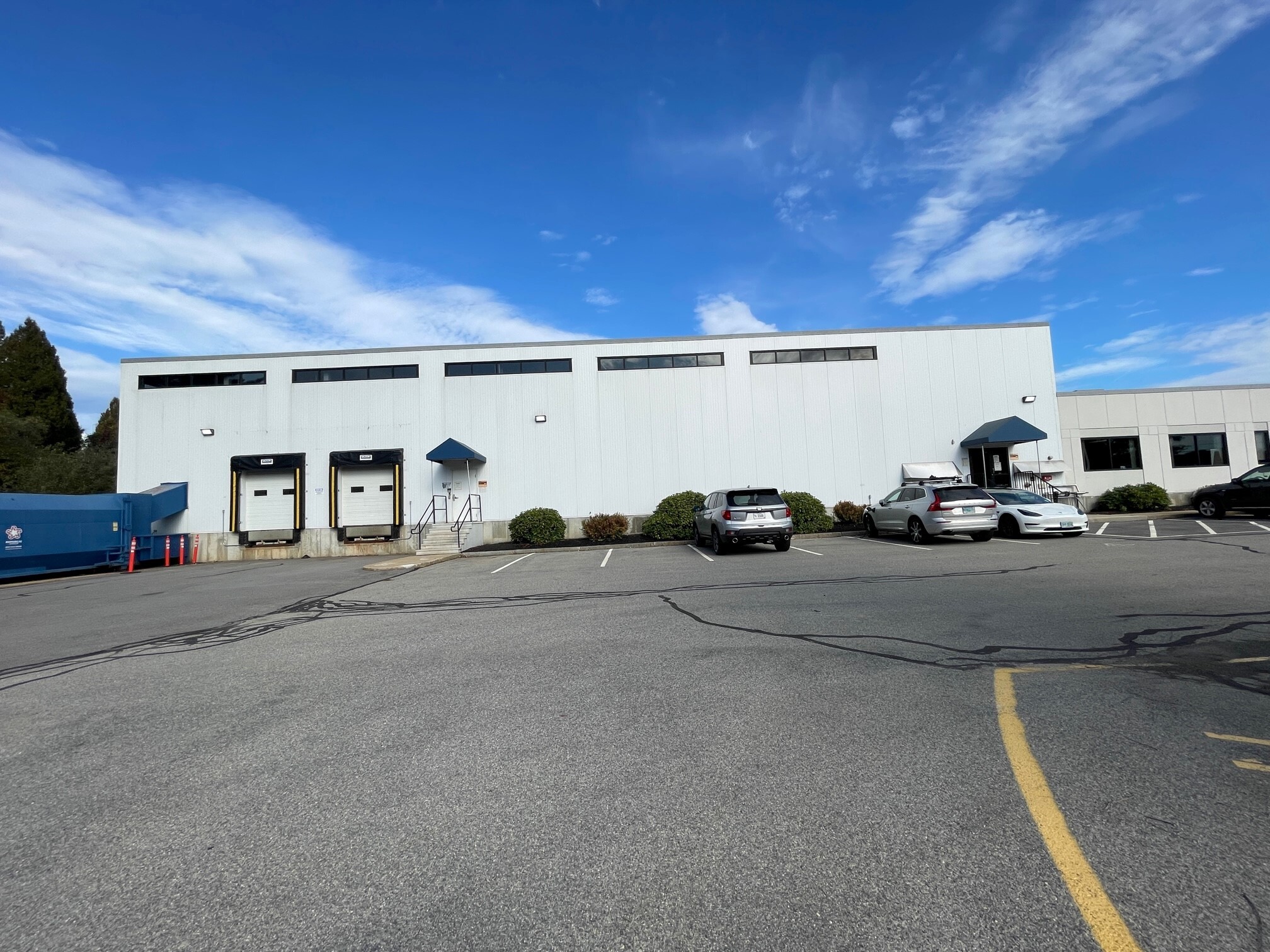 230 Corporate Dr, Portsmouth, NH for lease Building Photo- Image 1 of 2