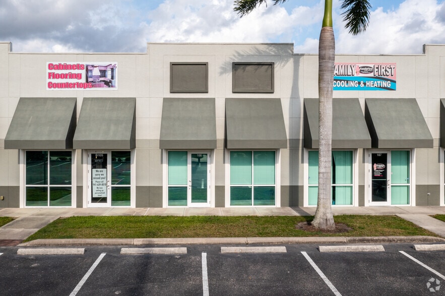 6640 Taylor Rd, Punta Gorda, FL for lease - Building Photo - Image 3 of 27