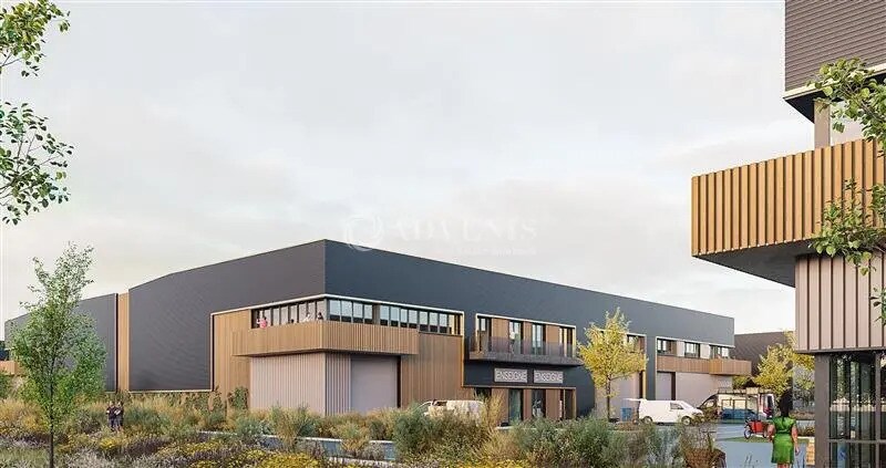 Flex in Chalifert for lease - Building Photo - Image 2 of 5