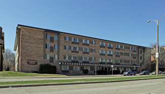 More details for 2725 W Highland Blvd, Milwaukee, WI - Multifamily for Sale