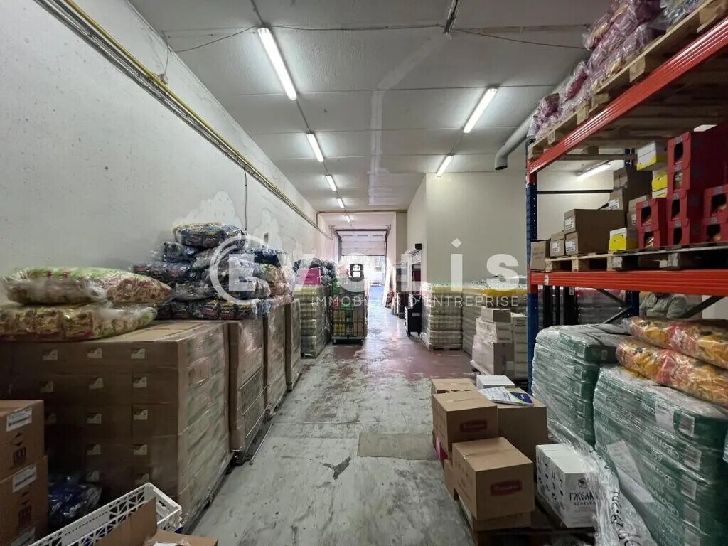 Vente Local d'activités 426 m² - Photo 1