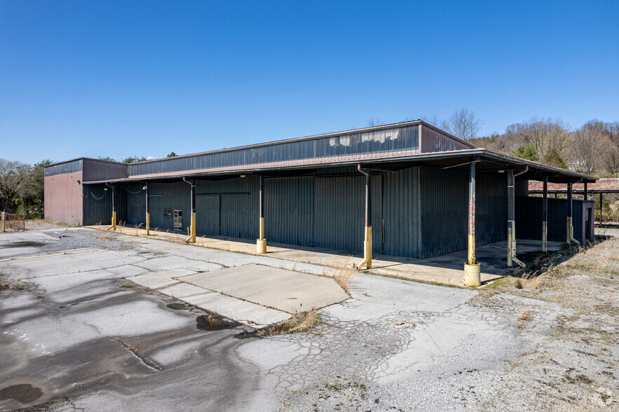 4216 W Stone Dr, Kingsport, TN for sale - Building Photo - Image 2 of 7