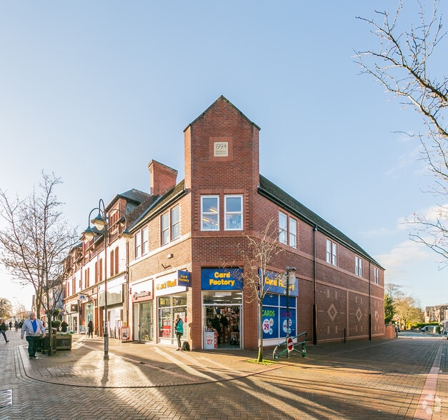 40 Grove St, Wilmslow for sale - Primary Photo - Image 1 of 1