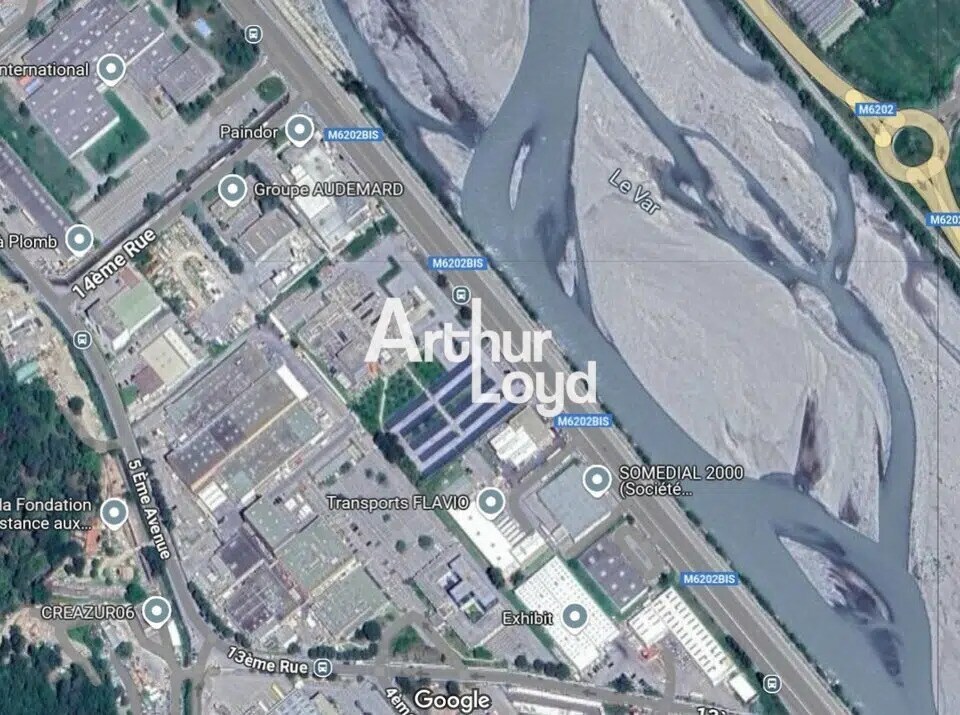 Land in Carros for lease Building Photo- Image 1 of 3