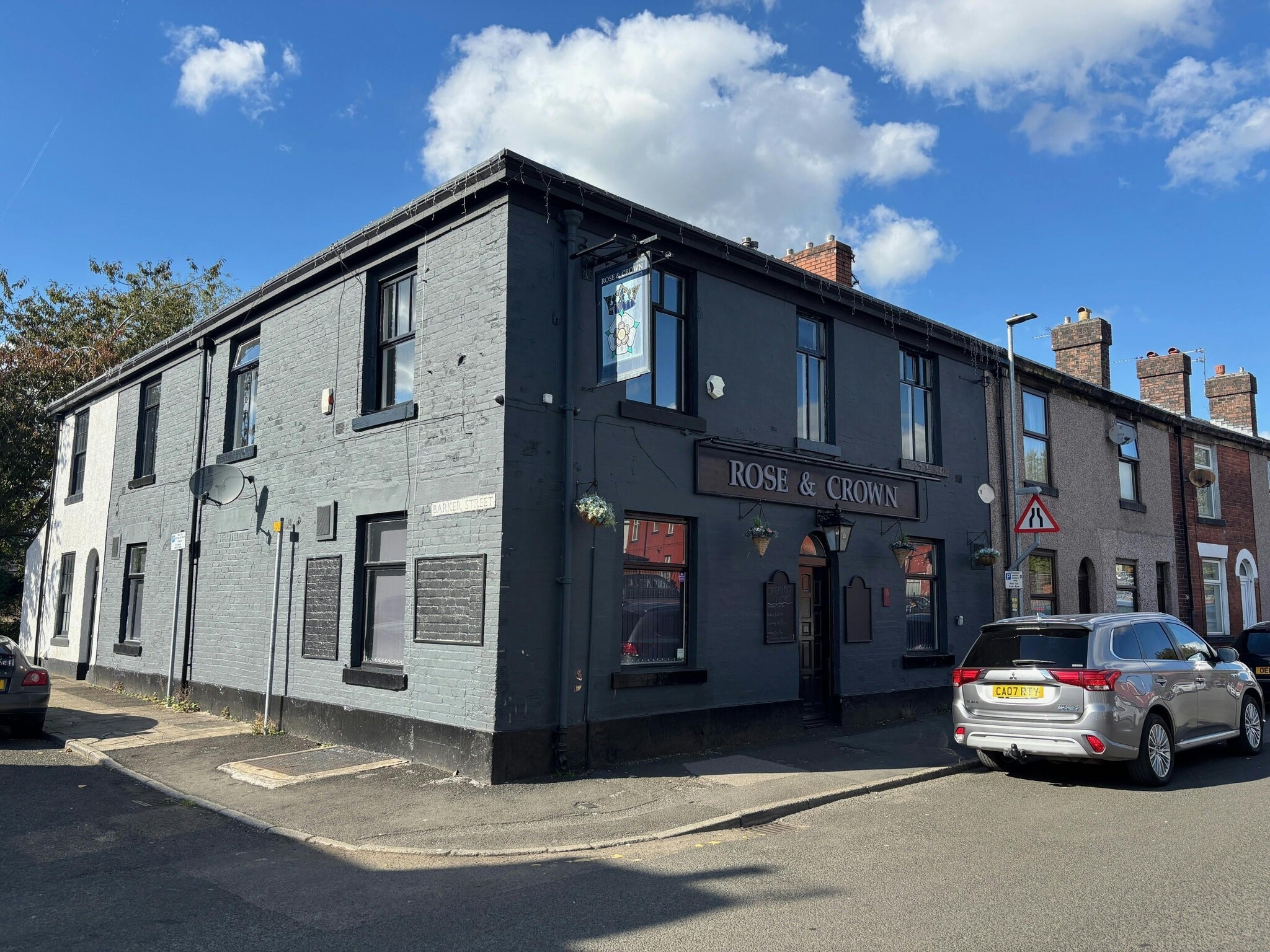 36 Manchester Old Rd, Bury for sale Building Photo- Image 1 of 17