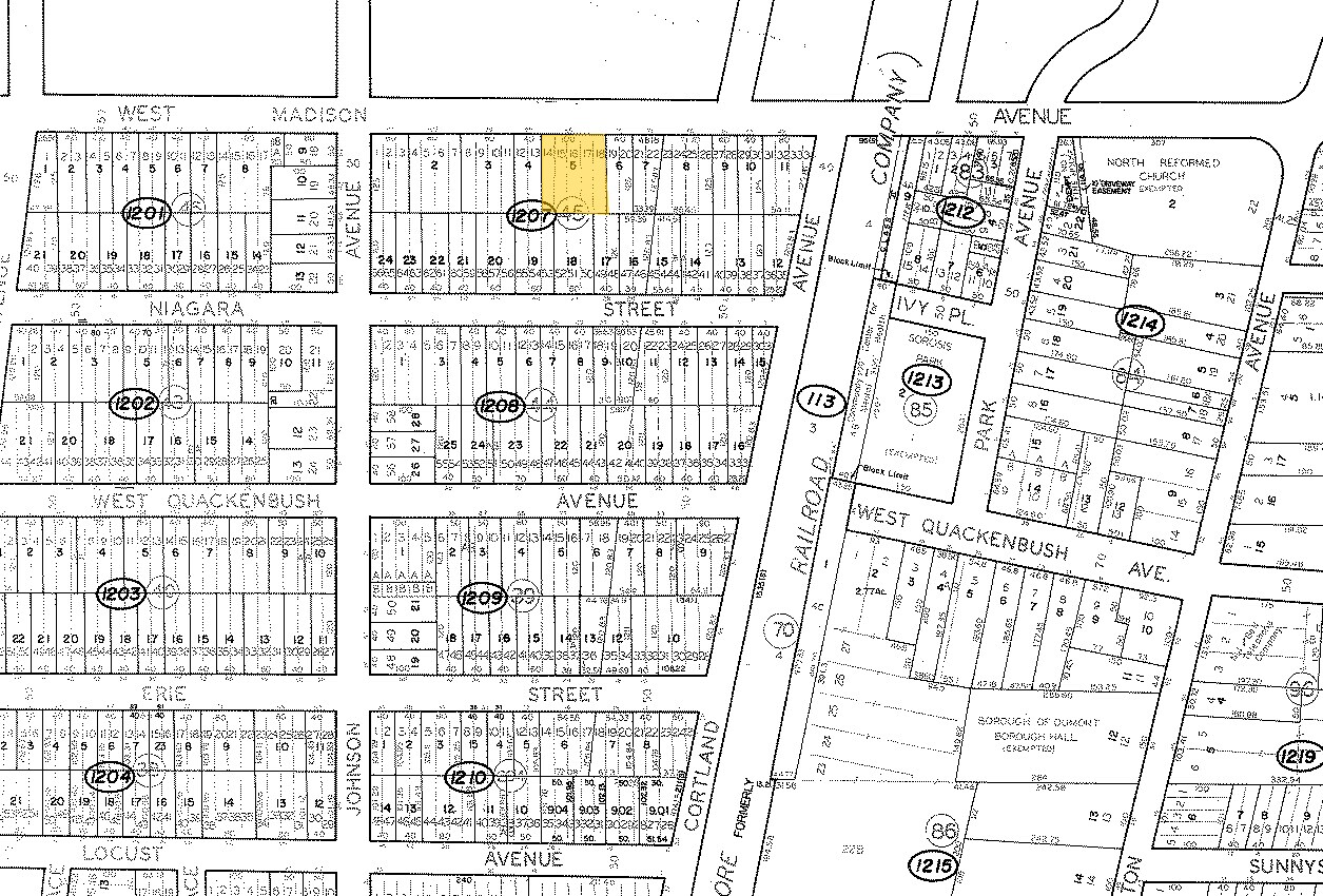 85 W Madison Ave, Dumont, NJ 07628