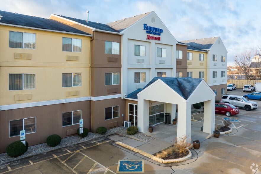 1807 Moreland Blvd, Champaign, IL 61822