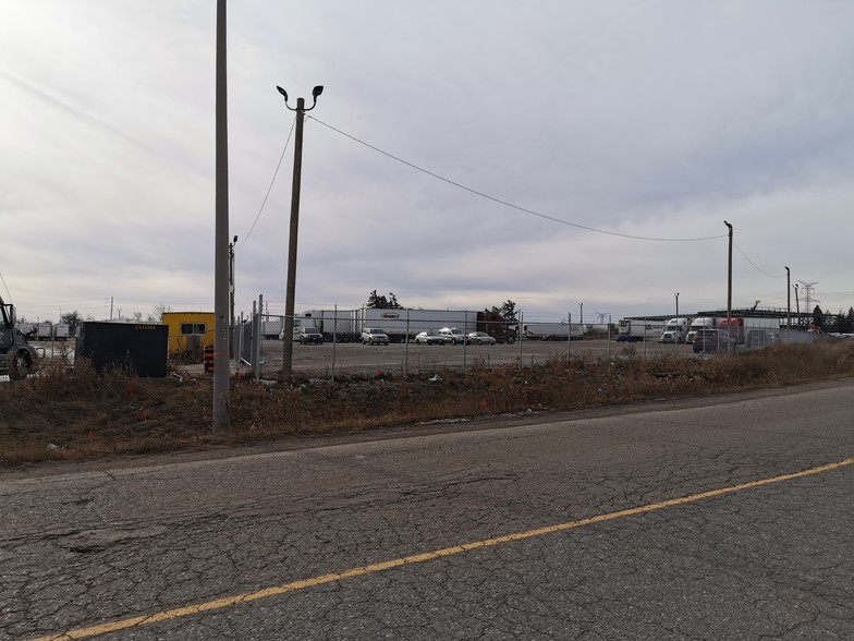 6 Mansewood Crt, Halton Hills, ON for lease - Building Photo - Image 3 of 3