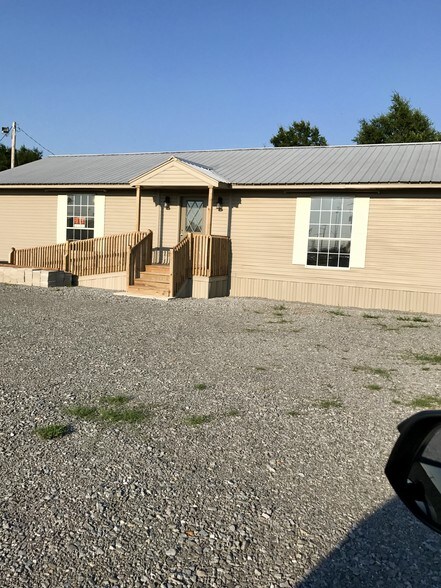 1792 Falls Blvd N, Wynne, AR for sale - Primary Photo - Image 1 of 1