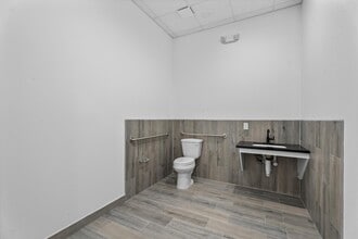 26605 Cook Field Rd, Katy, TX for lease Interior Photo- Image 2 of 43