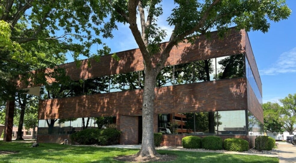 5 Victory Ln, Liberty, MO for sale - Primary Photo - Image 1 of 1