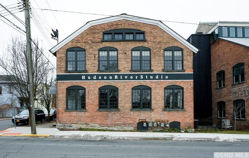 17 N 4th St, Hudson, NY for sale Primary Photo- Image 1 of 1