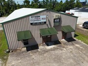 130 Victoria Dr, Moss Bluff LA - Warehouse