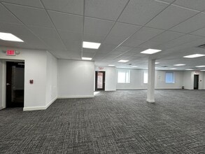 4476 Main St, Amherst, NY for lease Interior Photo- Image 1 of 5