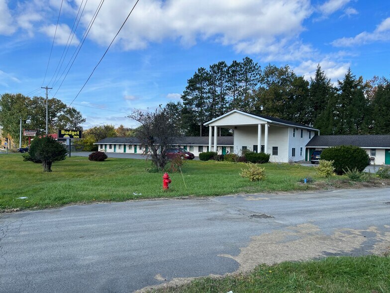 5059 NY23, Oneonta, NY 13820 Budget Inn