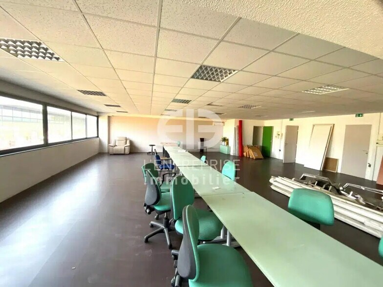Office in Villeneuve-Loubet for lease - Interior Photo - Image 2 of 7