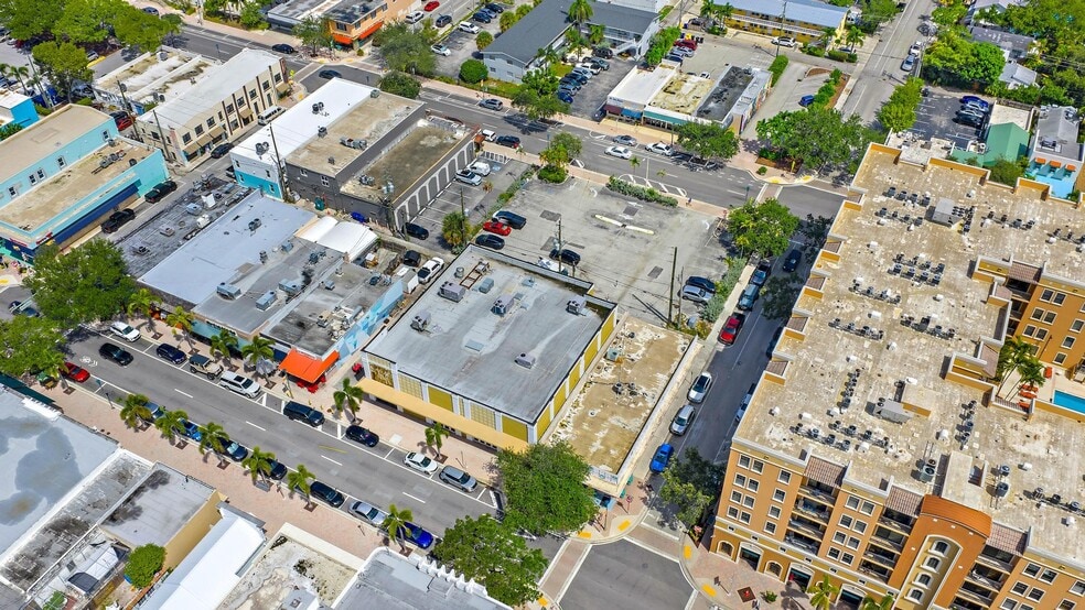 604 Lake Avenue, Lake Worth Beach, FL for lease - Building Photo - Image 3 of 22