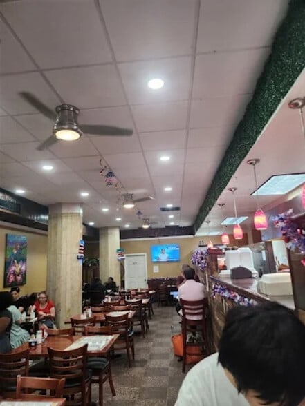 1429-1431 Arch St, Philadelphia, PA for sale - Building Photo - Image 3 of 9