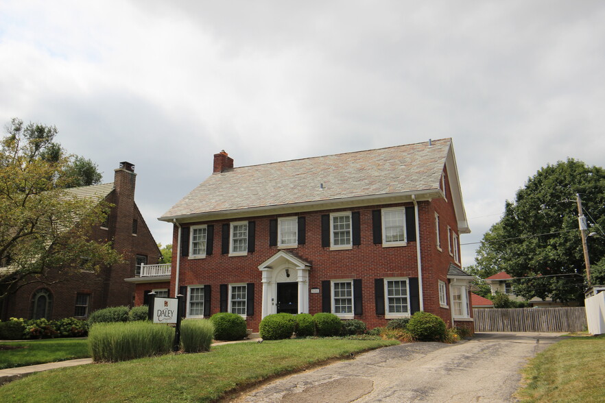 3656 N Washington Blvd, Indianapolis, IN for lease - Building Photo - Image 1 of 25