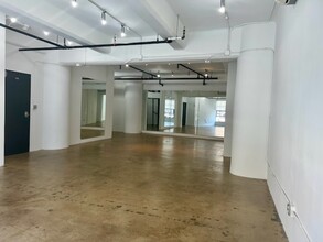 120 E 8th St, Los Angeles, CA for lease Building Photo- Image 2 of 3