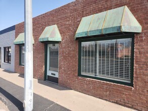 2217 E Indian School Rd, Phoenix, AZ for lease Building Photo- Image 1 of 5