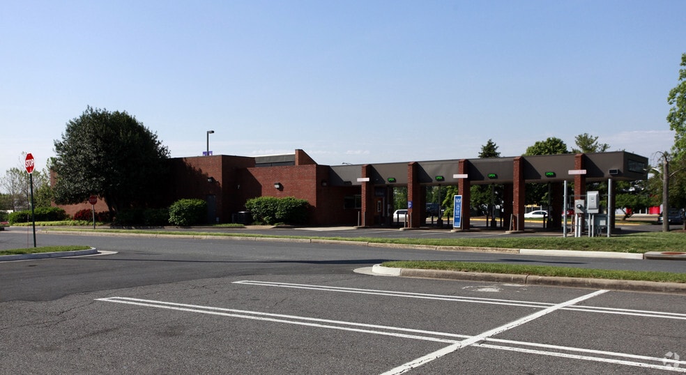 8885 Centreville Rd, Manassas, VA 20110 Retail for Lease