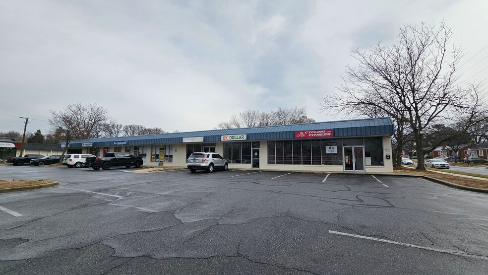9933-9937 Rhode Island Ave, College Park, MD for lease - Building Photo - Image 1 of 9