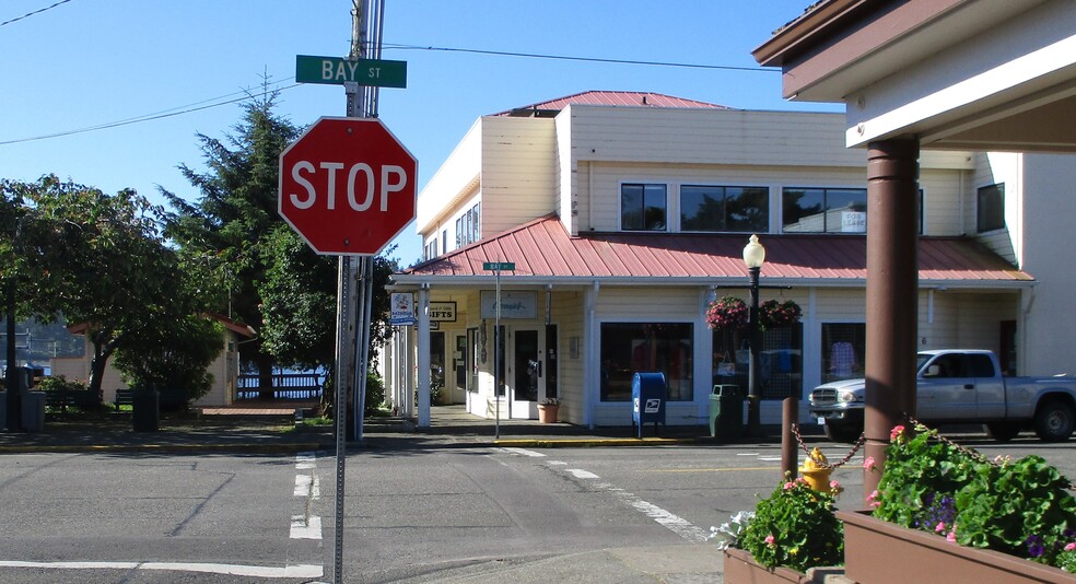 1384 Bay St, Florence, OR for sale - Building Photo - Image 1 of 1