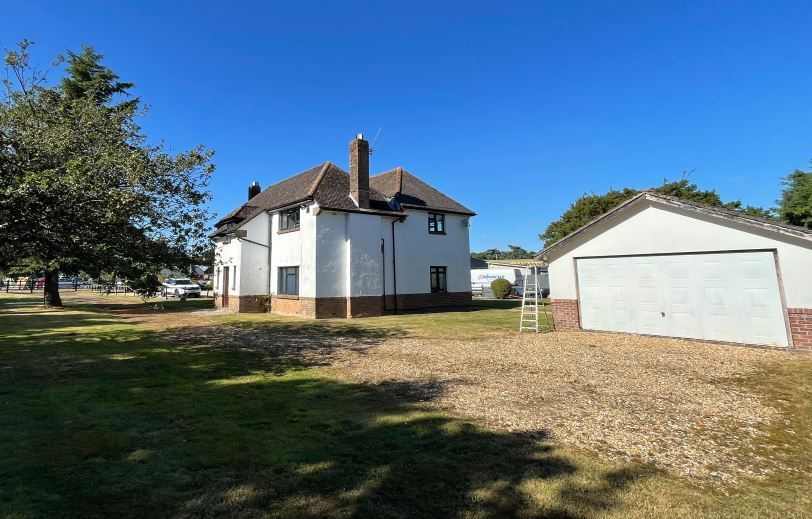 170 Magna Rd, Wimborne for sale Primary Photo- Image 1 of 1